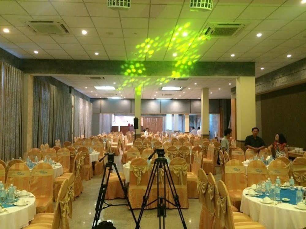 New Wave Vung Tau Hotel Buitenkant foto